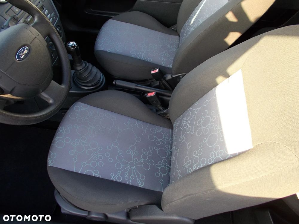 Ford Fiesta 1.3 Style - 16