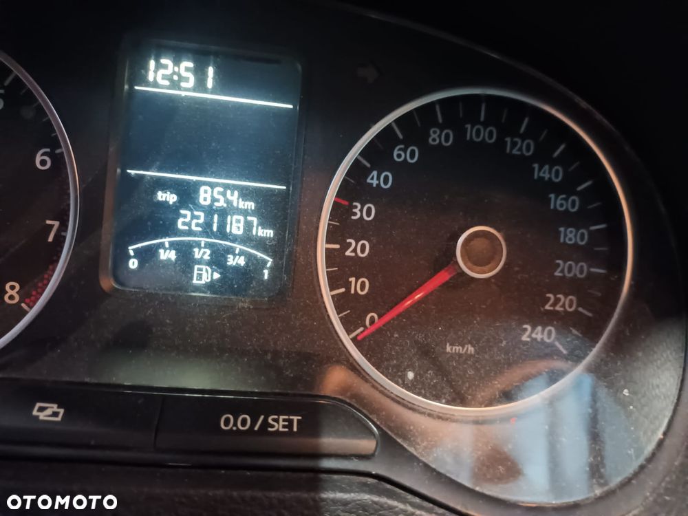 Volkswagen Polo - 16