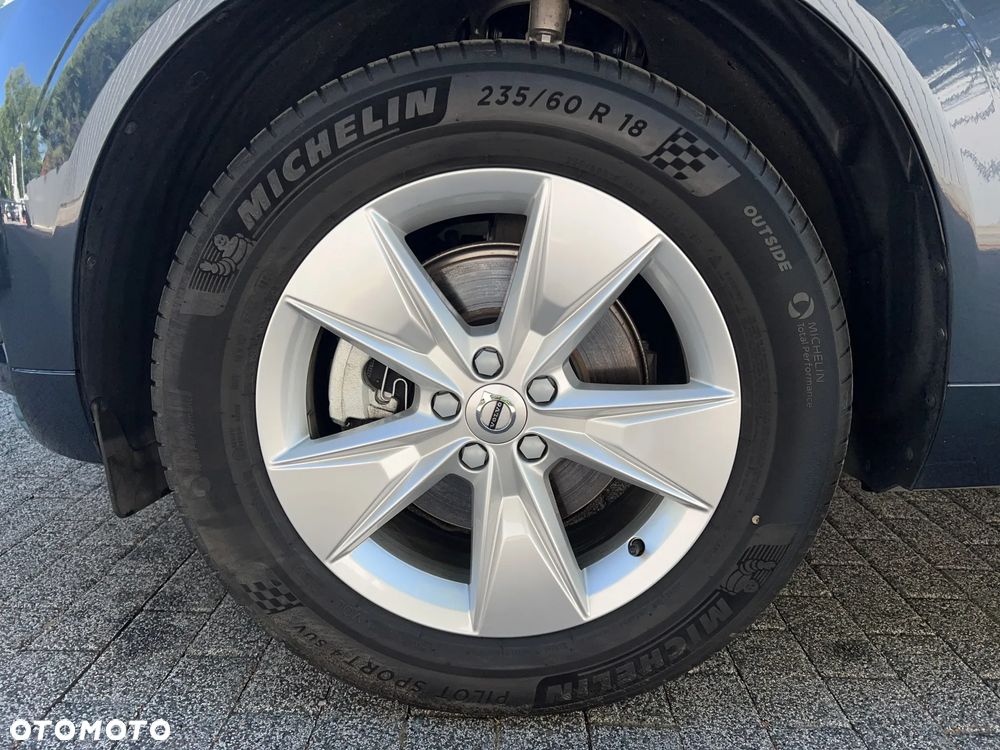 Volvo XC 60 B5 B AWD Core - 22