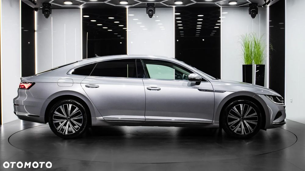 Volkswagen Arteon 2.0 TDI Elegance DSG - 9