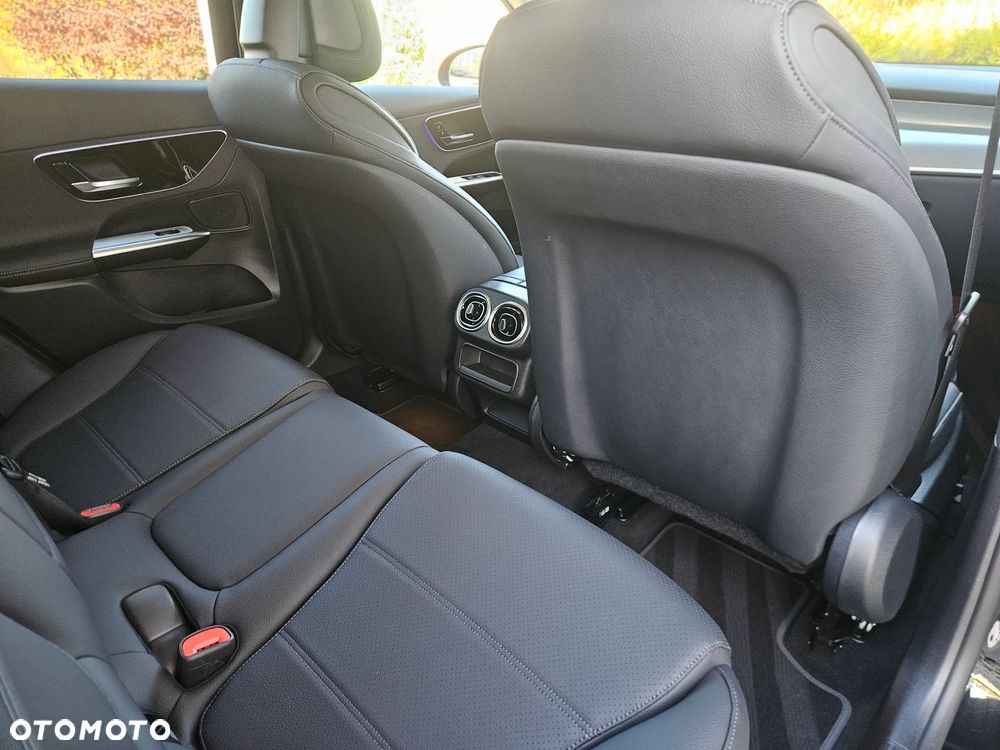 Mercedes-Benz GLC 200 d mHEV 4-Matic Avantgarde - 36