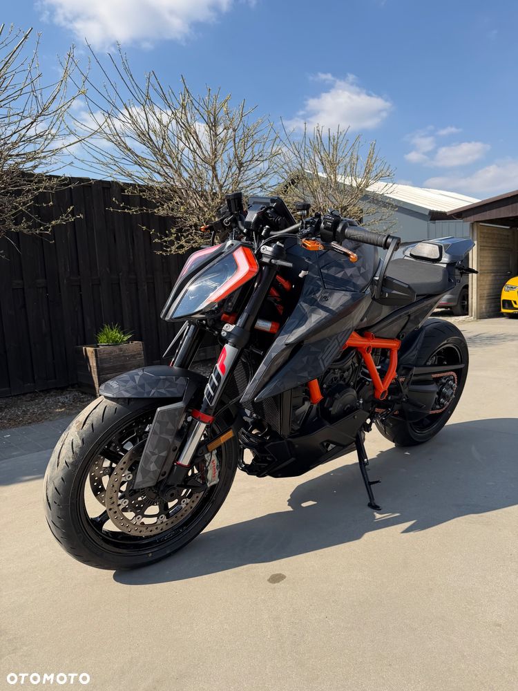KTM Super Duke - 13