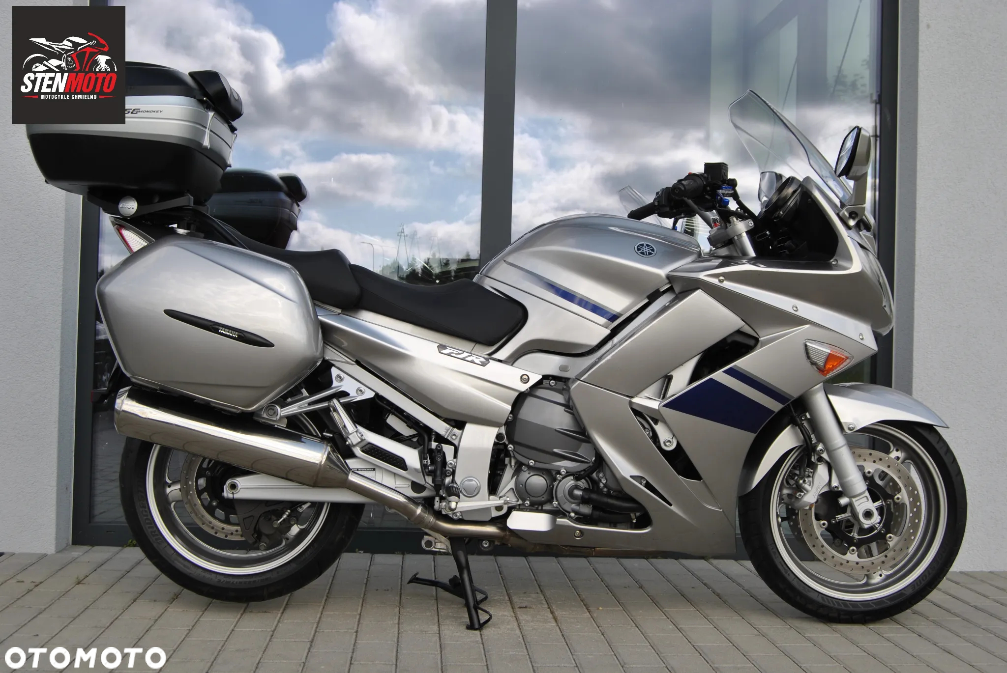 Yamaha FJR - 2
