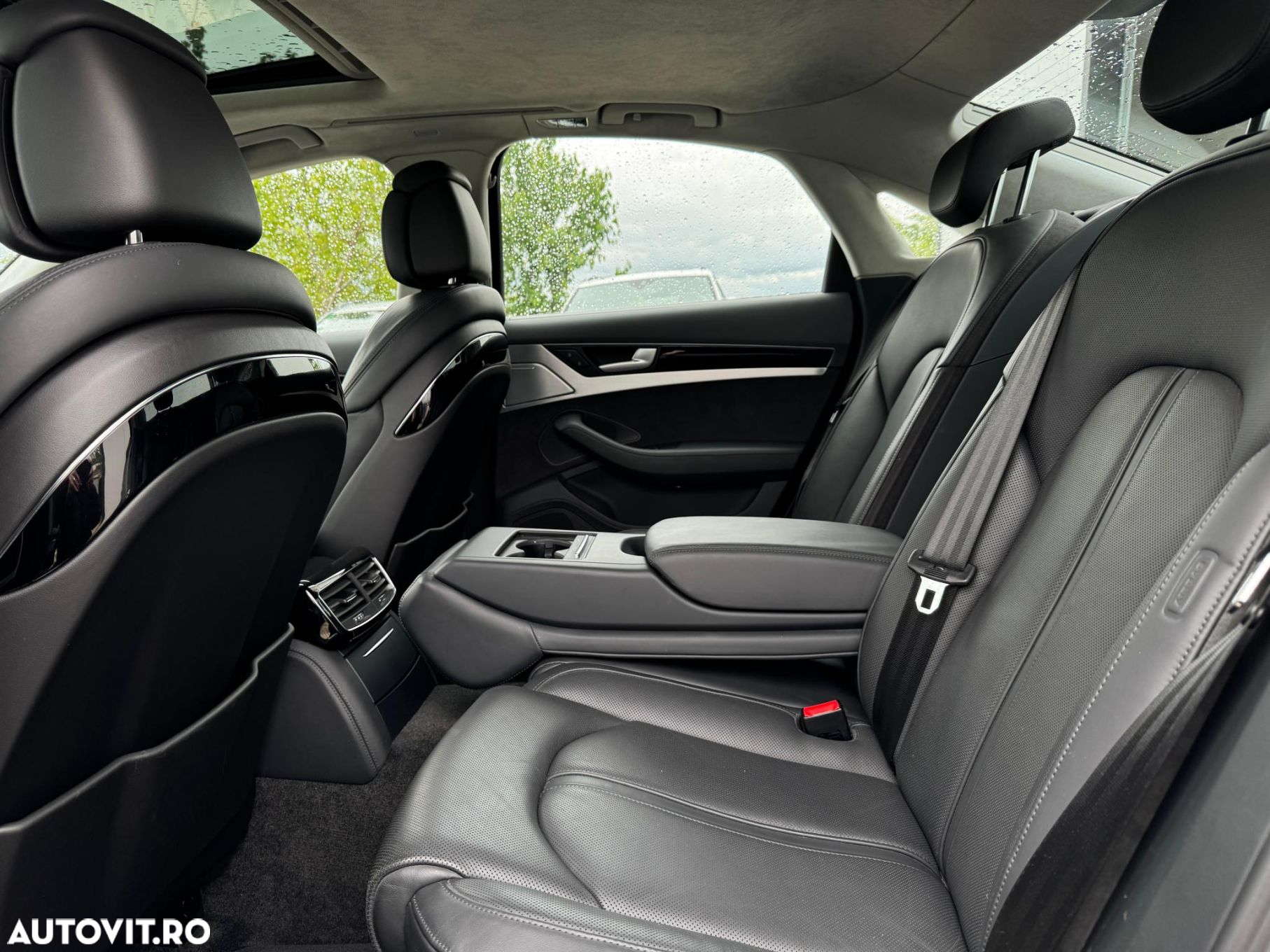 Audi A8 - 32