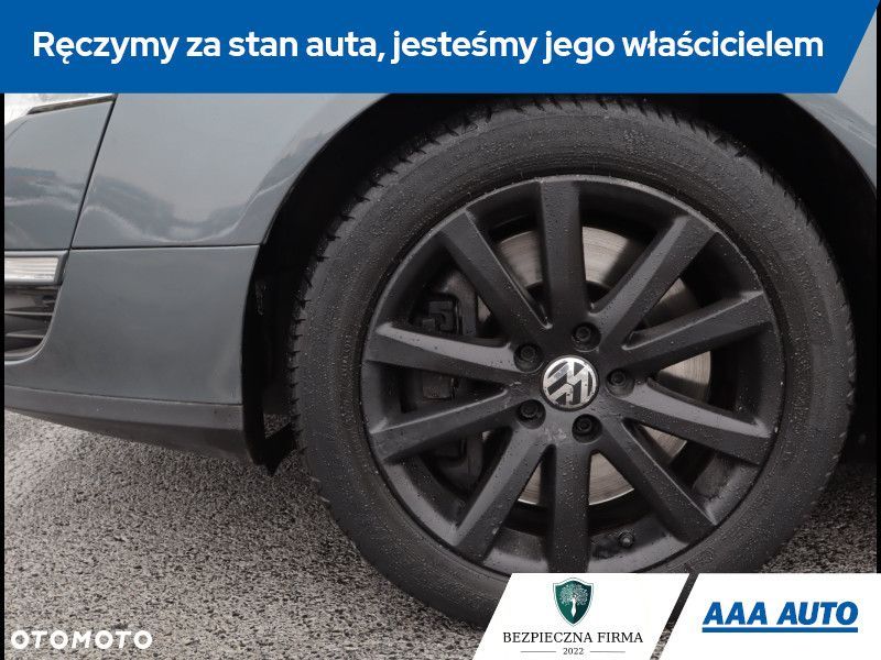 Volkswagen Passat Variant - 16