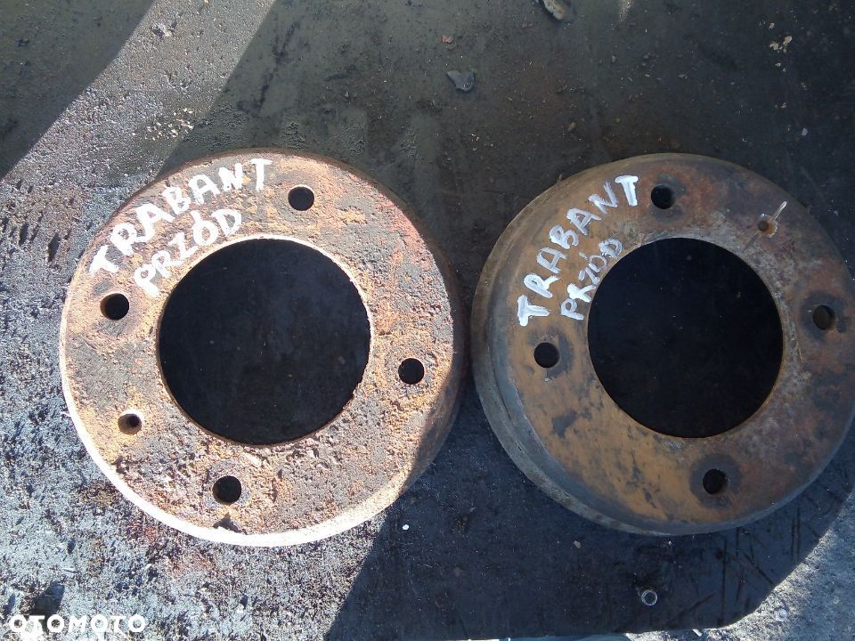TRABANT 601 bęben hamulcowy przód tył - 1