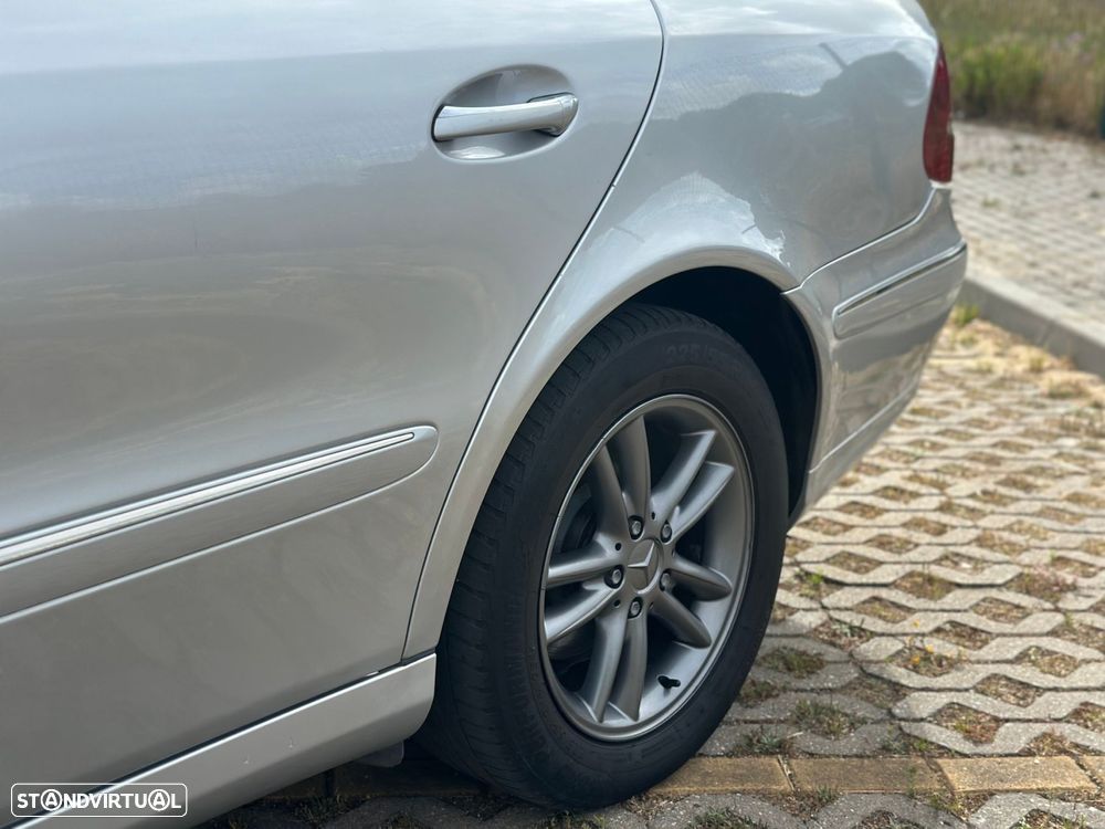 Mercedes-Benz E 270 CDi Elegance - 11