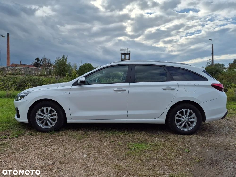 Hyundai i30 1.5 T-GDI 48V Modern - 3