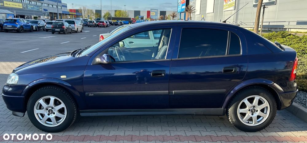 Opel Astra 1.4 Club - 3