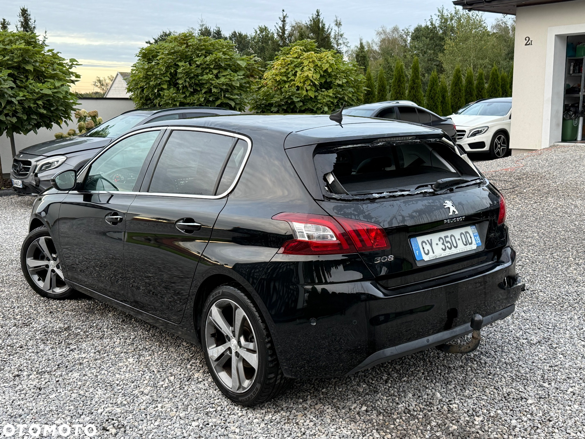Peugeot 308 1.6 BlueHDi Allure S&S - 16