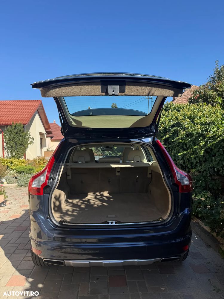 Volvo XC 60 - 8