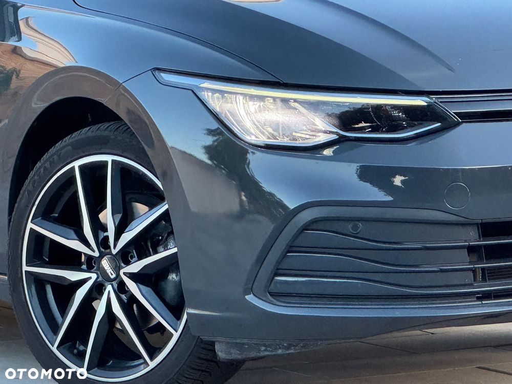 Volkswagen Golf 1.5 eTSI OPF DSG Style - 10