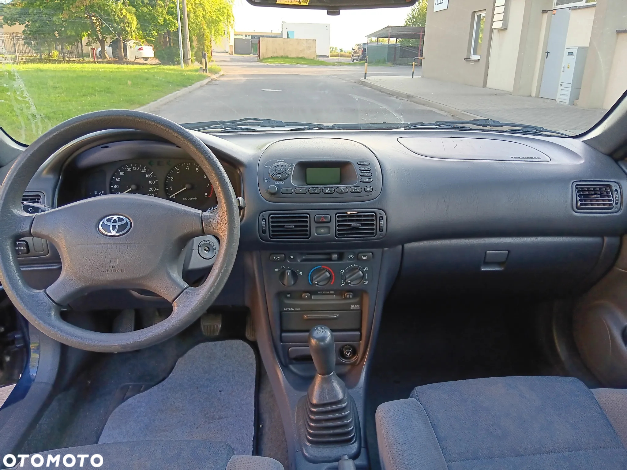 Toyota Corolla 1.4 VVT-i - 8