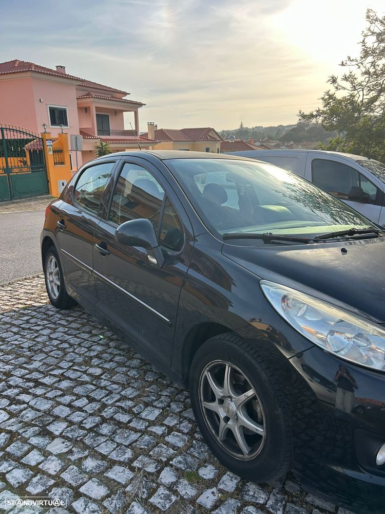 Peugeot 207 1.4 HDi Urban - 3