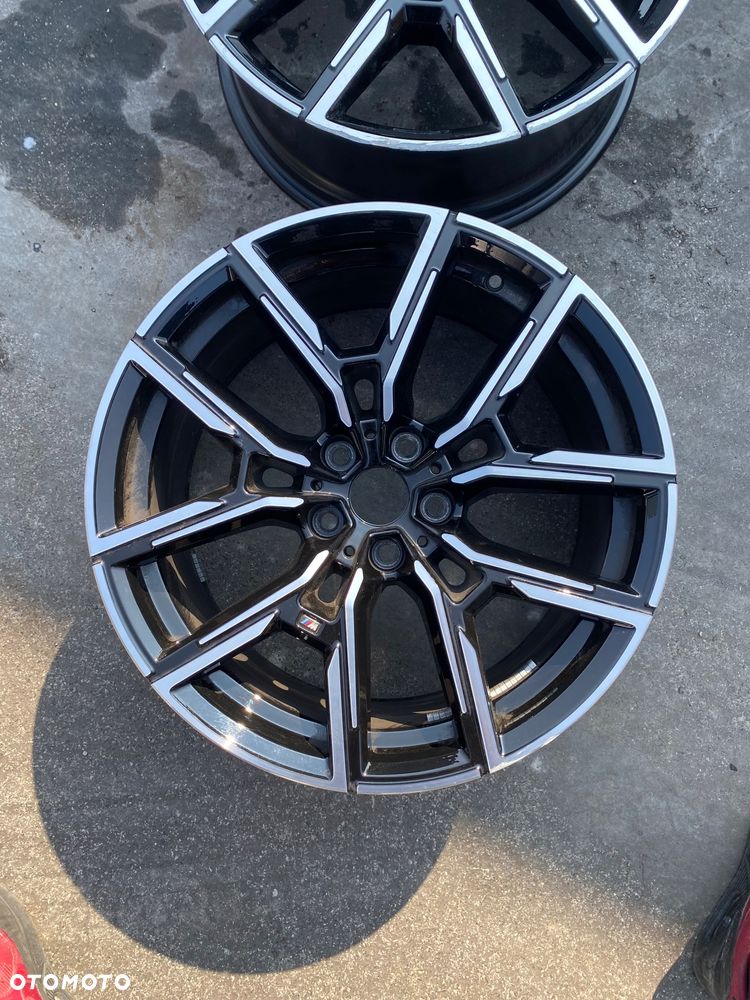 BMW IV 4 i4 G26 M pakiet M-pakiet 4 G22 G23 G24 ORYGINALNA ! felga aluminiowa 19 cali.   9 J x 19  9Jx19  5x112 5 x 112  ET42 is 42  8747305 CMS 1256-6  5A504D8  032617 - 1