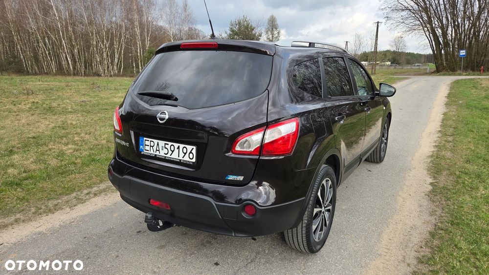 Nissan Qashqai 1.6 DCi TEKNA - 9