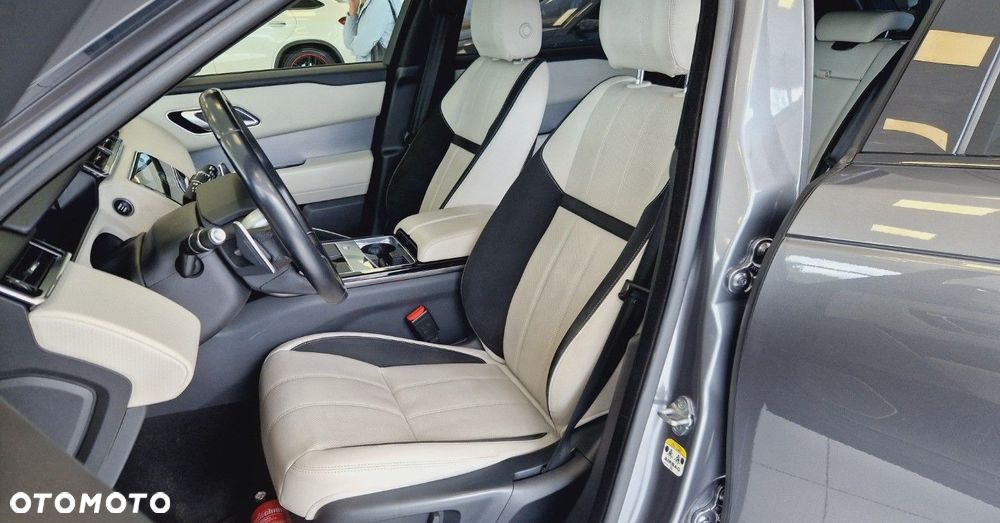 Land Rover Range Rover Velar - 32