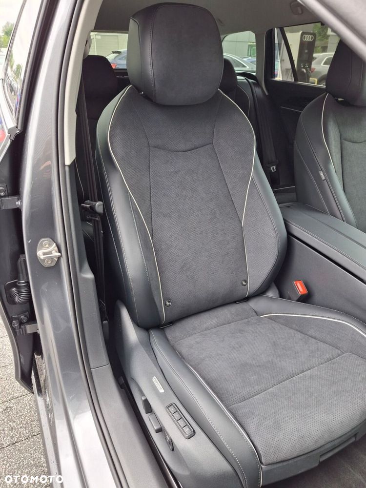 Volkswagen Passat - 19