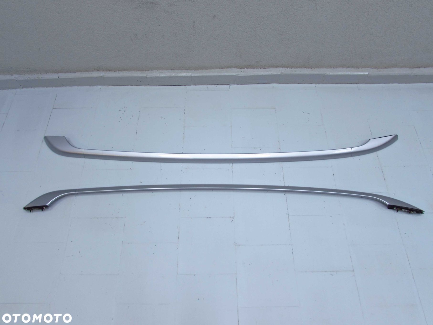 VOLVO V50 04-13 RELINGI DACHOWE RELING LEWY PRAWY CHROM 31301136 31301135 - 1