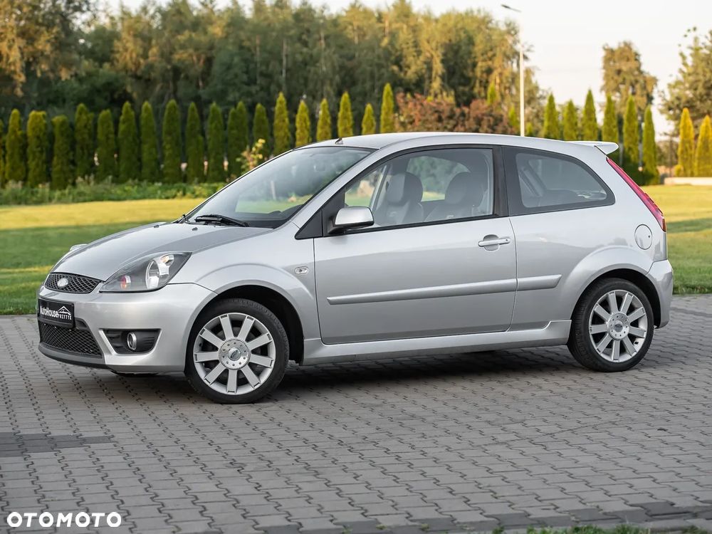 Ford Fiesta - 13