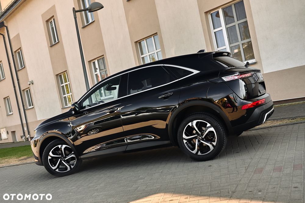 DS Automobiles DS 7 Crossback 1.5 BlueHDi Bastille + - 7