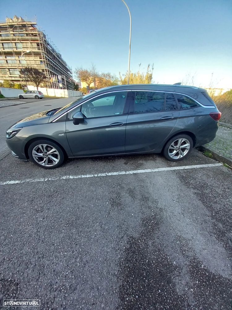 Opel Astra Sports Tourer 1.6 CDTI Dynamic Sport - 2