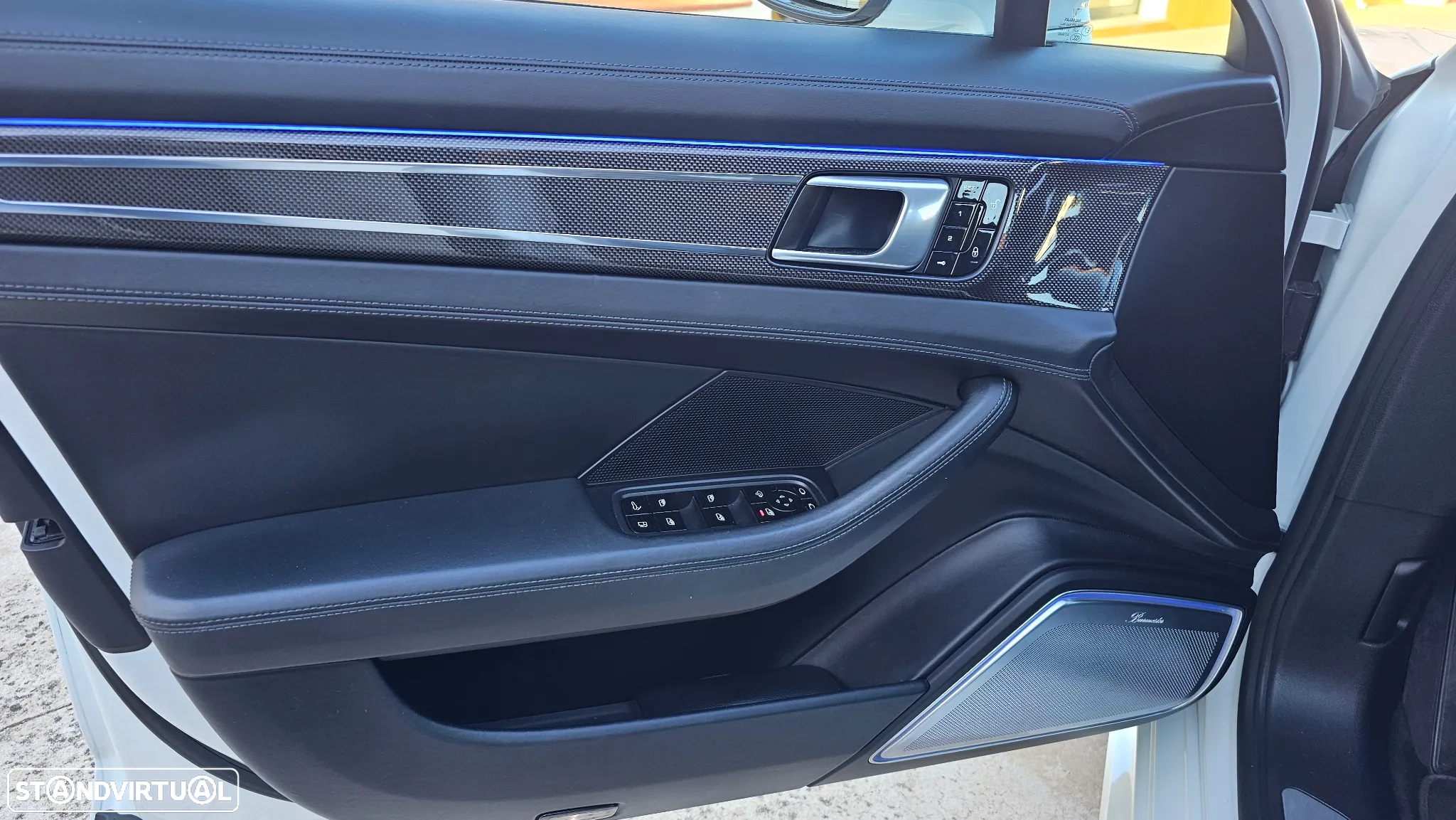 Porsche Panamera Sport Turismo Turbo S E-Hybrid - 11