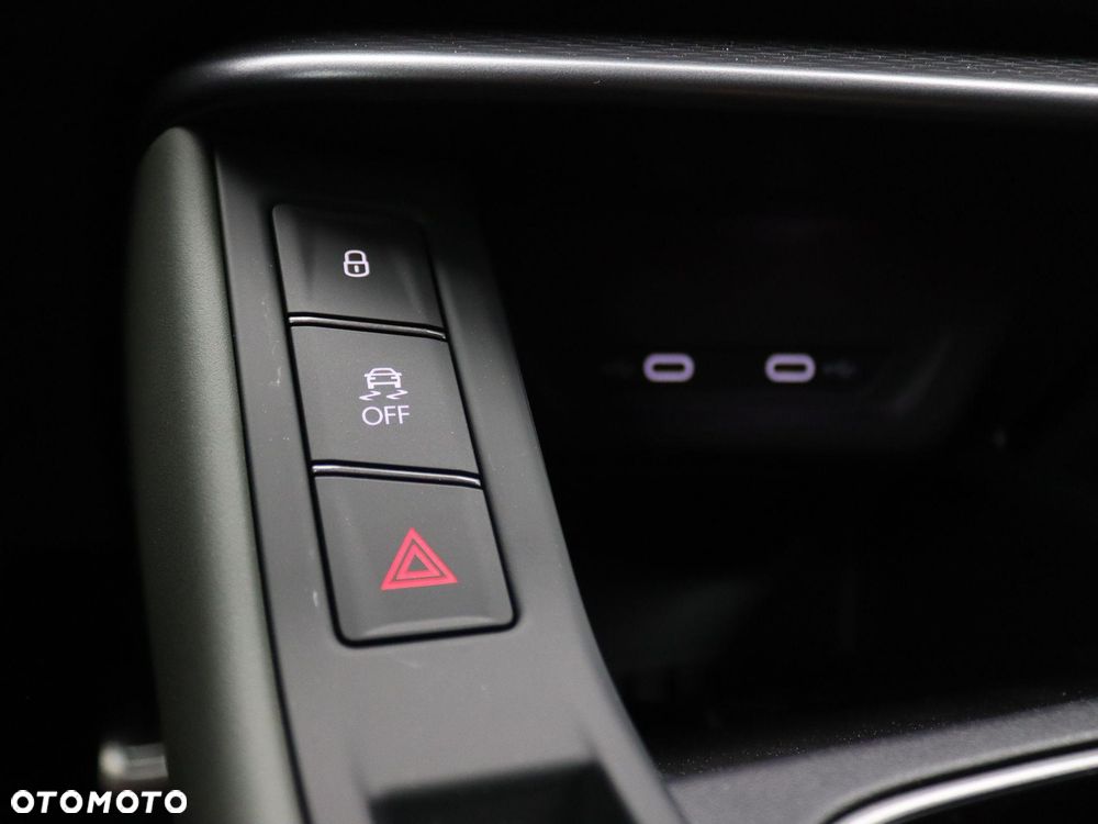 Cupra Terramar 1.5 e-Hybrid DSG Tribe Edition - 24
