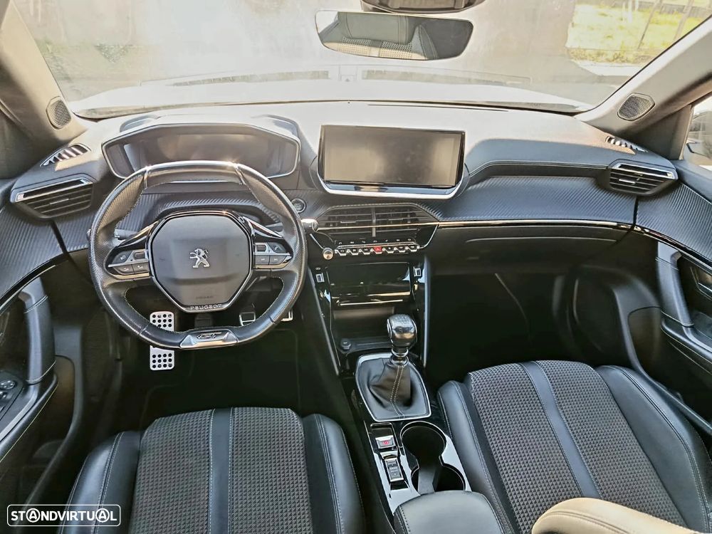 Peugeot 2008 PureTech 130 GT Pack - 13