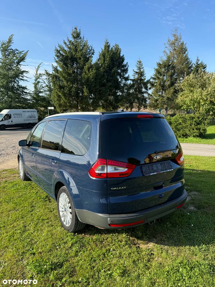 Ford Galaxy - 7