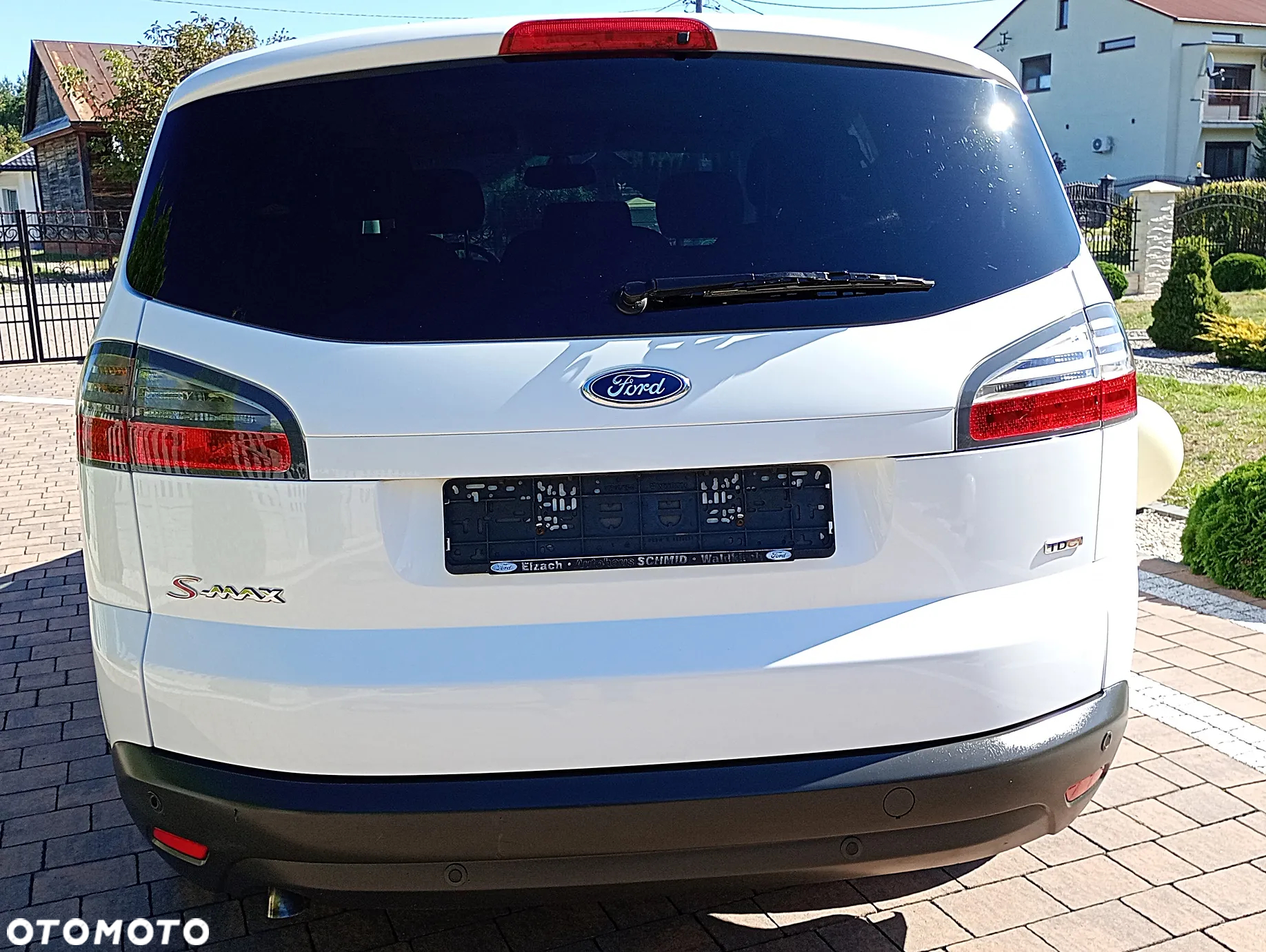 Ford S-Max - 12