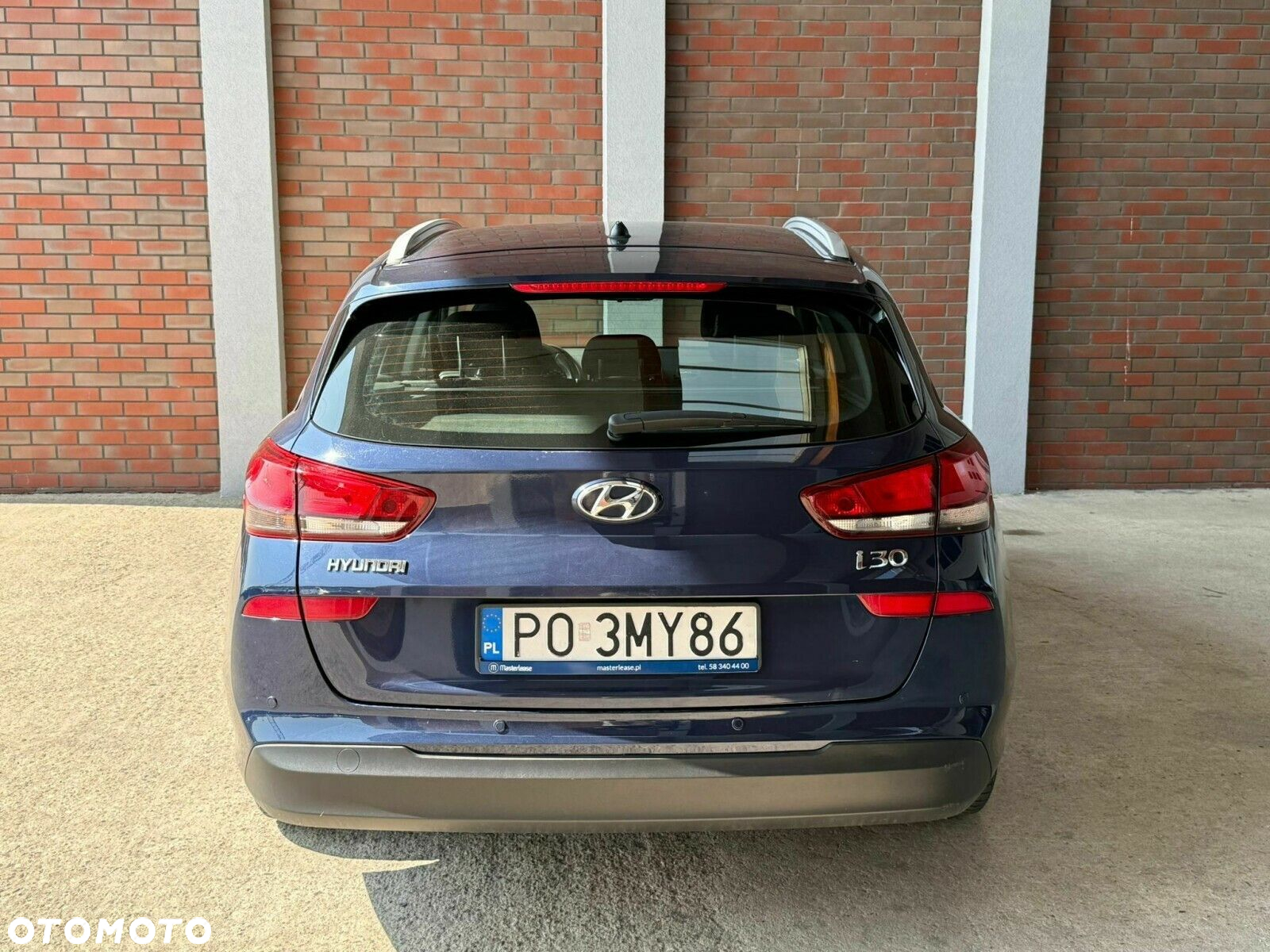 Hyundai i30 1.4 Classic + - 4