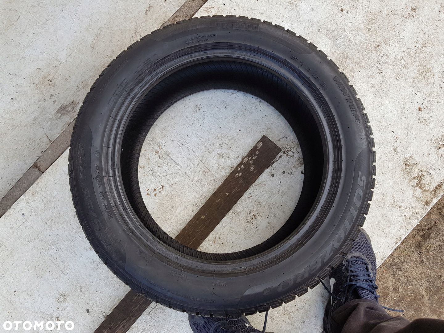 Pirelli SottoZero 3 215/55 R17 98V 7,1mm. - 8
