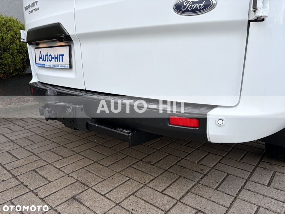 Ford Transit - 12