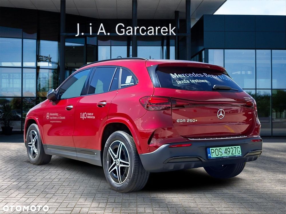 Mercedes-Benz EQA - 4