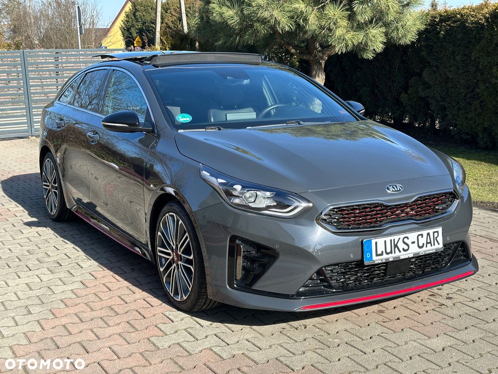 Kia ProCeed 1.6 T-GDI GT - 11