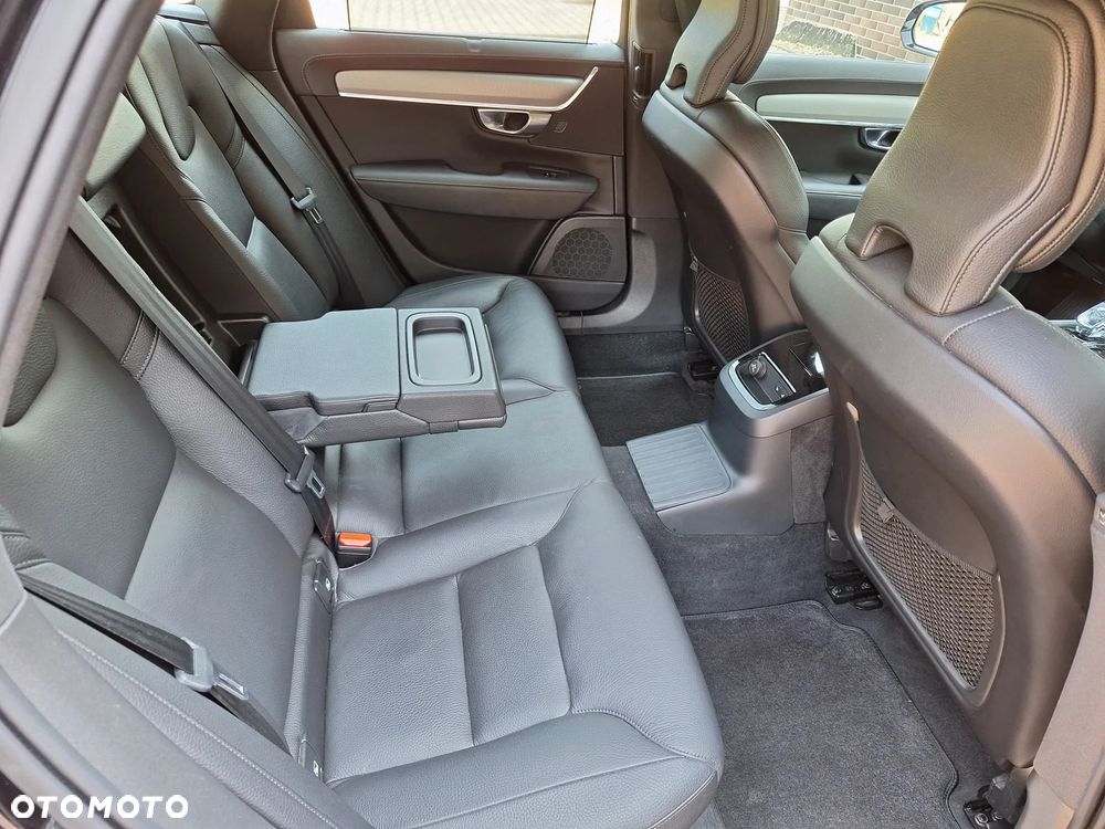 Volvo V90 T8 AWD Plug-In Hybrid Inscription - 20