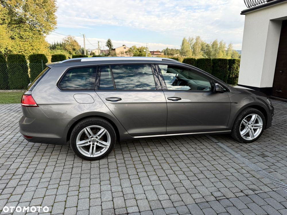 Volkswagen Golf 1.6 TDI BlueMotion Technology Lounge - 4