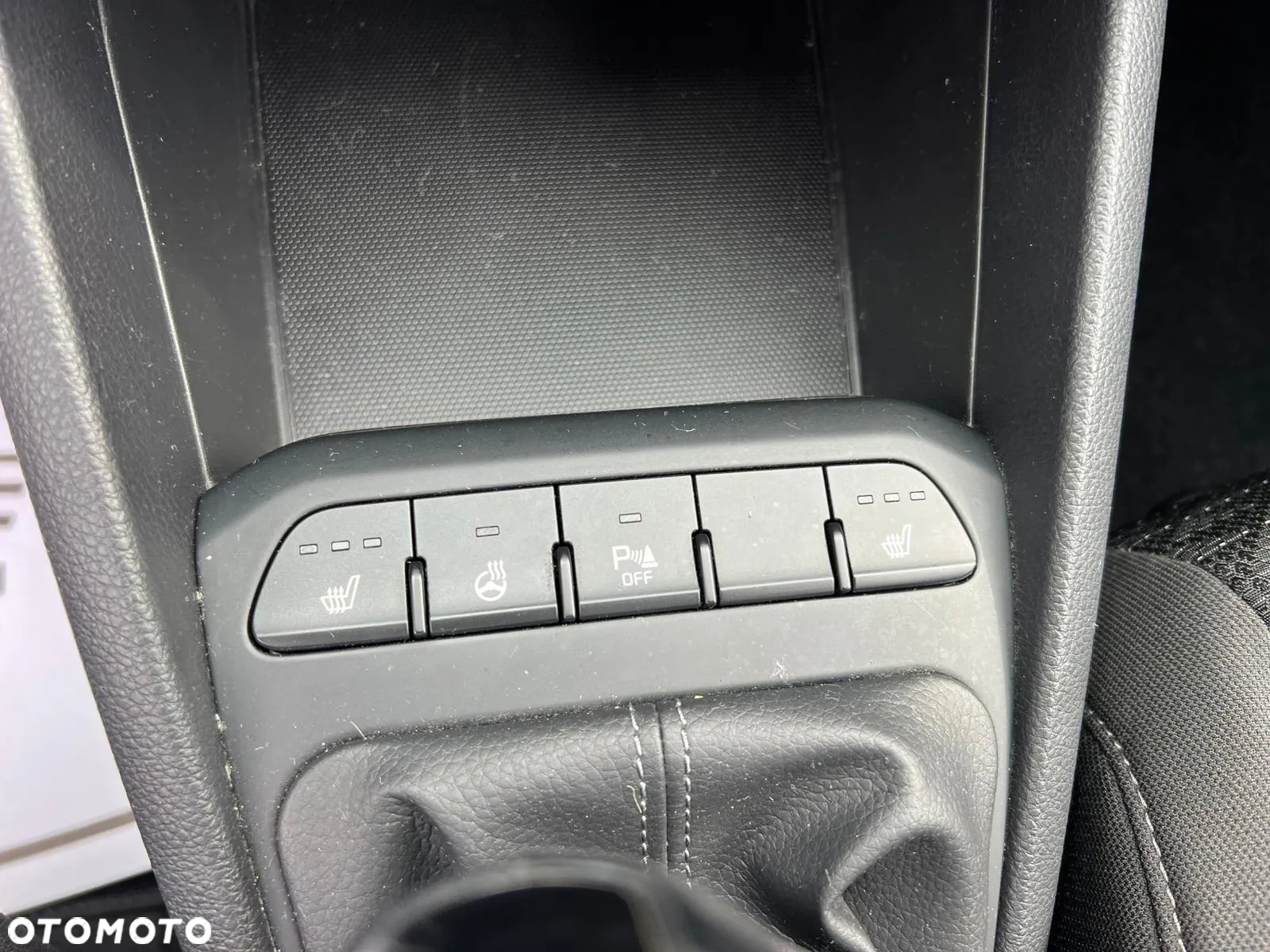 Kia Rio 1.2 M - 21