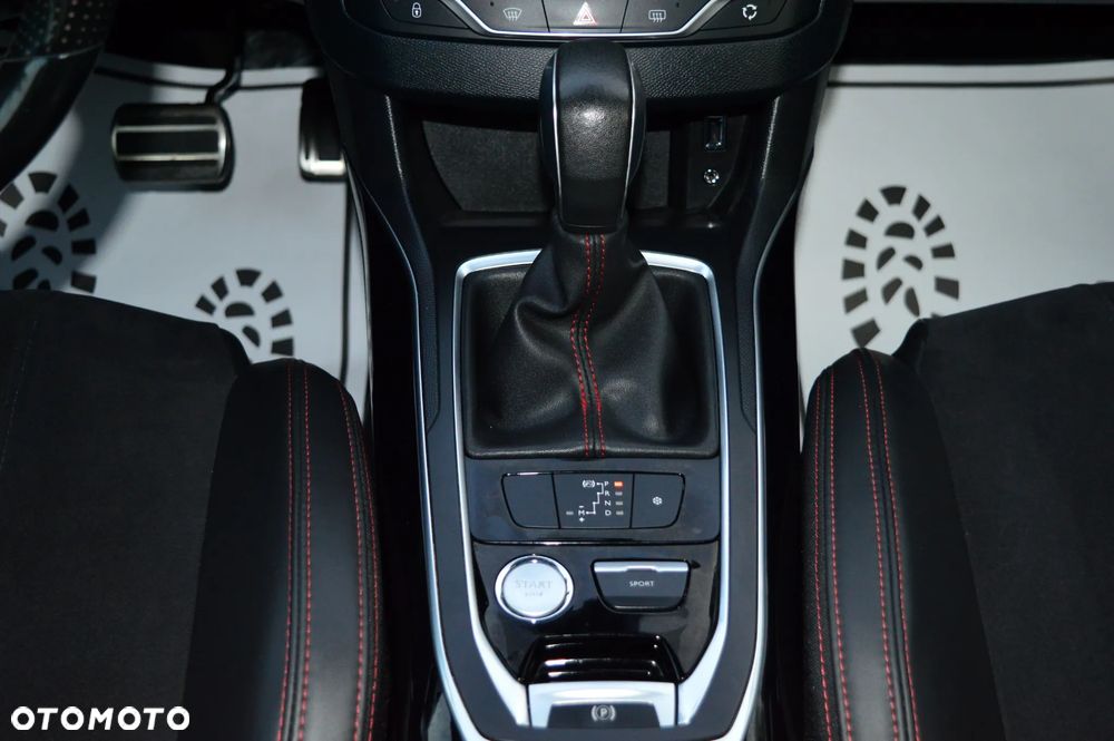 Peugeot 308 - 18