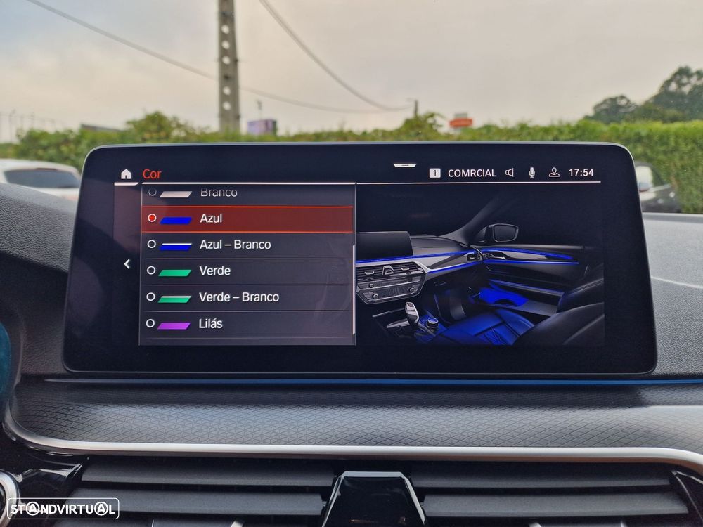 BMW 530 e Pack Desportivo M - 40