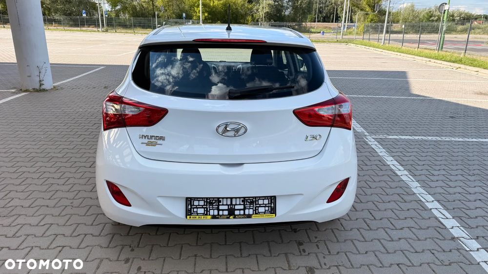 Hyundai i30 1.4 Style - 9