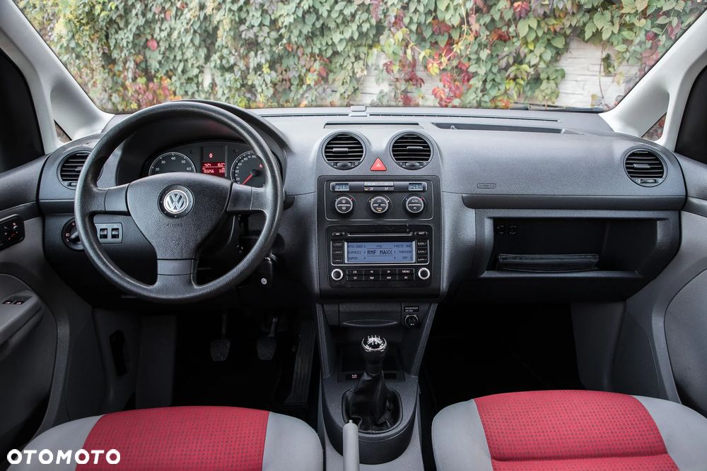 Volkswagen Caddy 1.6 Life Style (5-Si.) - 28
