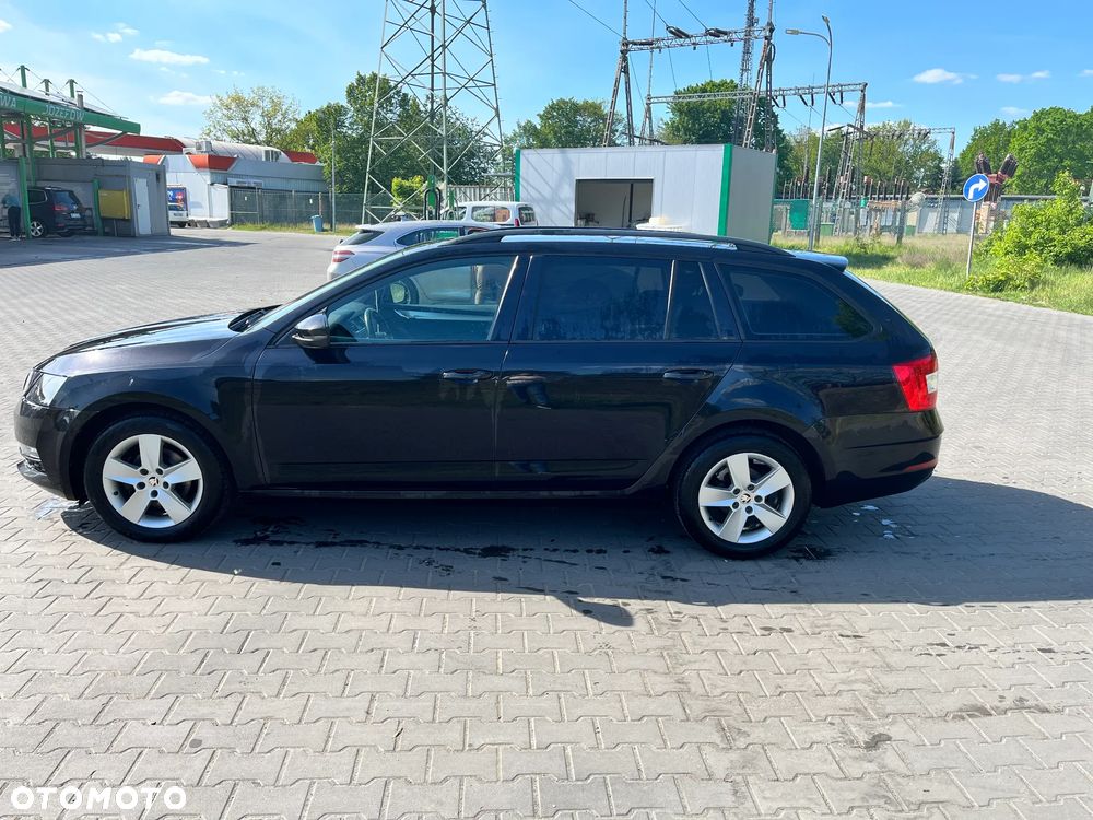 Skoda Octavia 1.6 TDI Ambition - 4