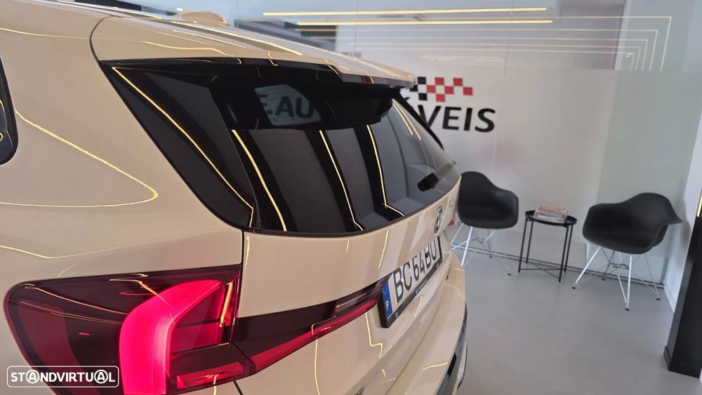 BMW iX1 xDrive30 Pack Desportivo M - 25