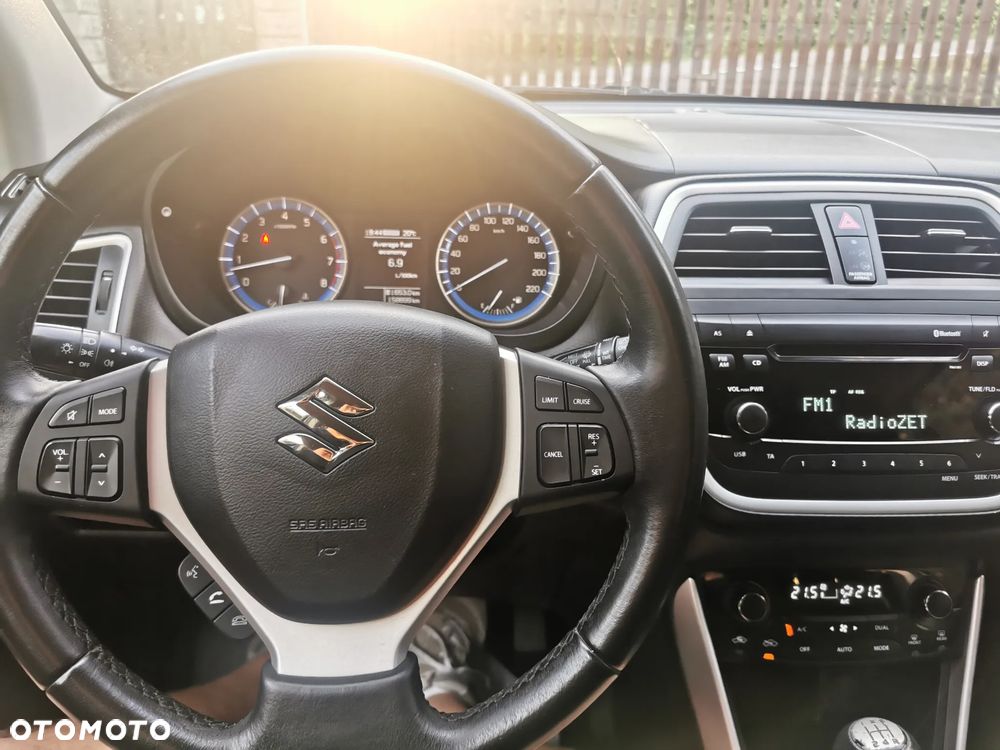 Suzuki SX4 1.6 Comfort Plus 4WD - 12