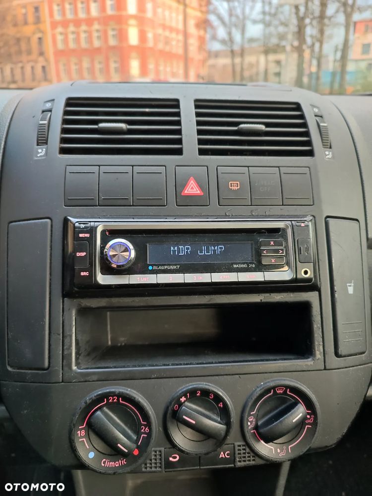 Volkswagen Polo 1.2 - 6