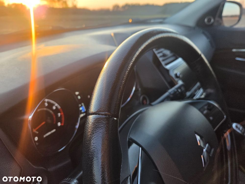 Mitsubishi ASX 1.6 ClearTec 2WD Diamant Edition+ - 23