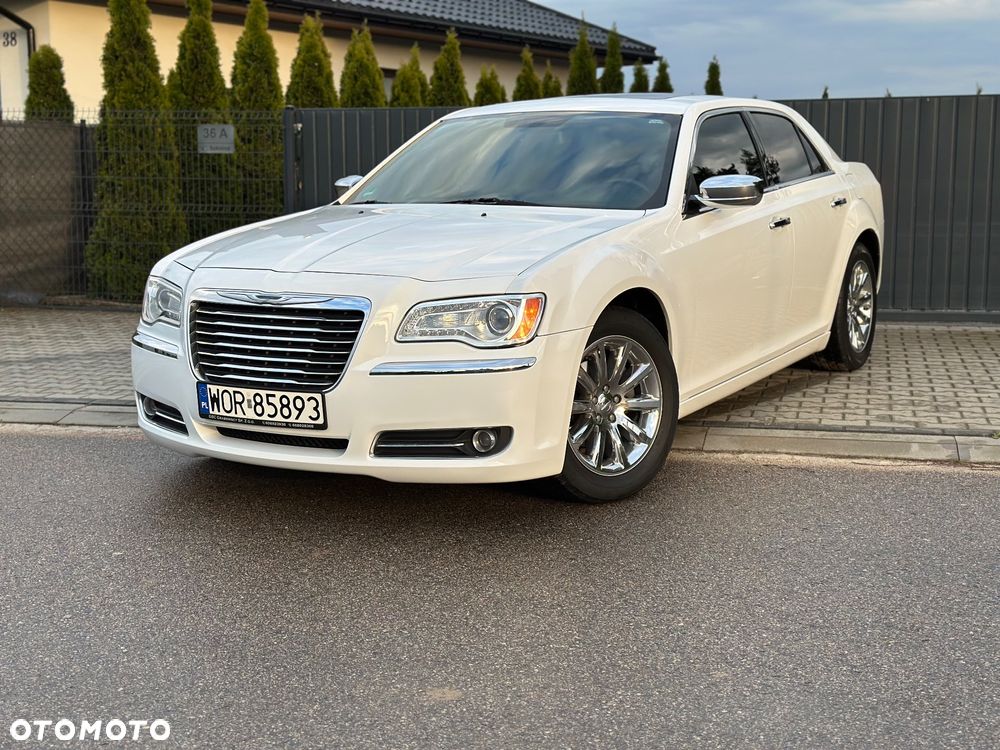 Chrysler 300C 3.5 V6 AWD - 1
