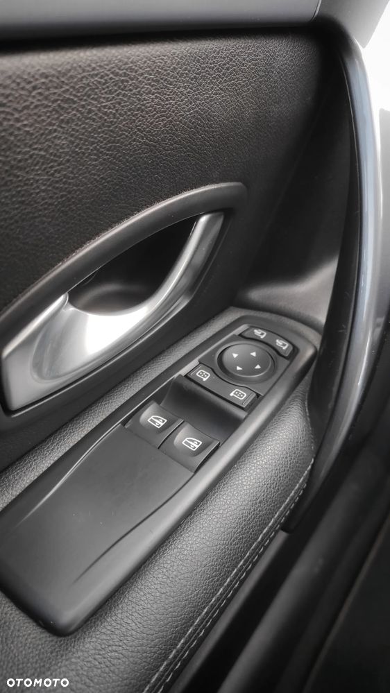 Renault Laguna 2.0 dCi GT - 21